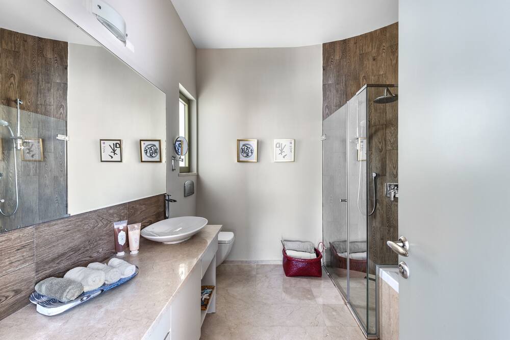 Photo of Bathroom in Esentepe