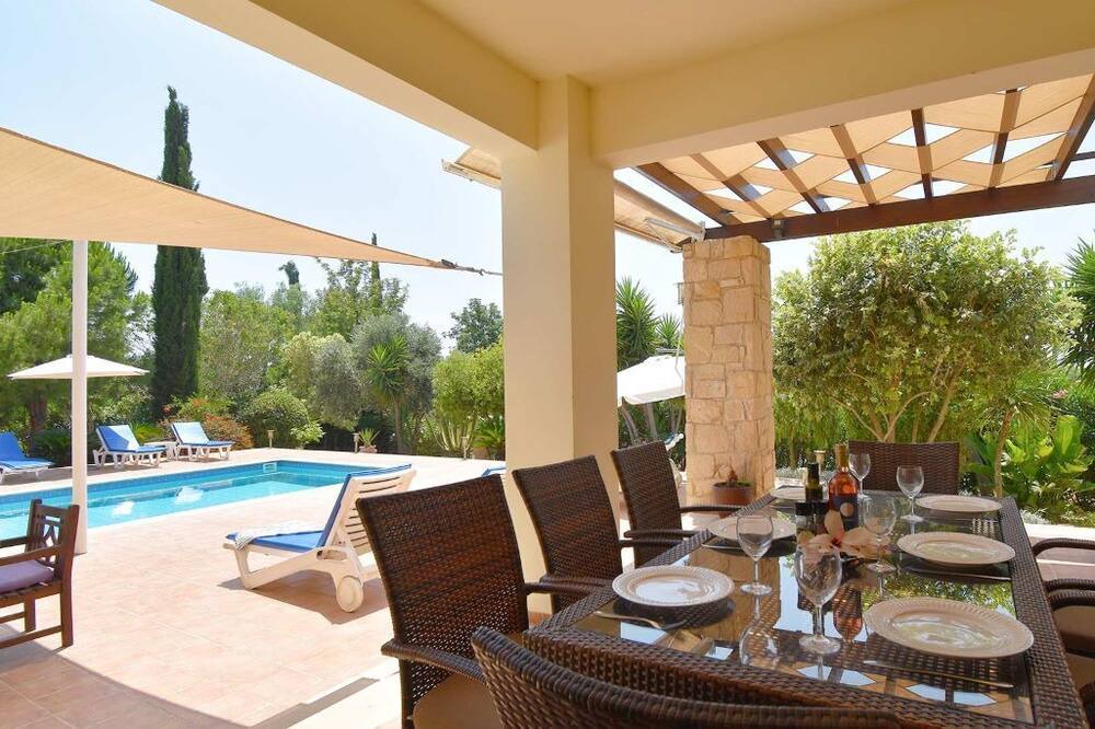 Photo of Others in Aphrodite Hills