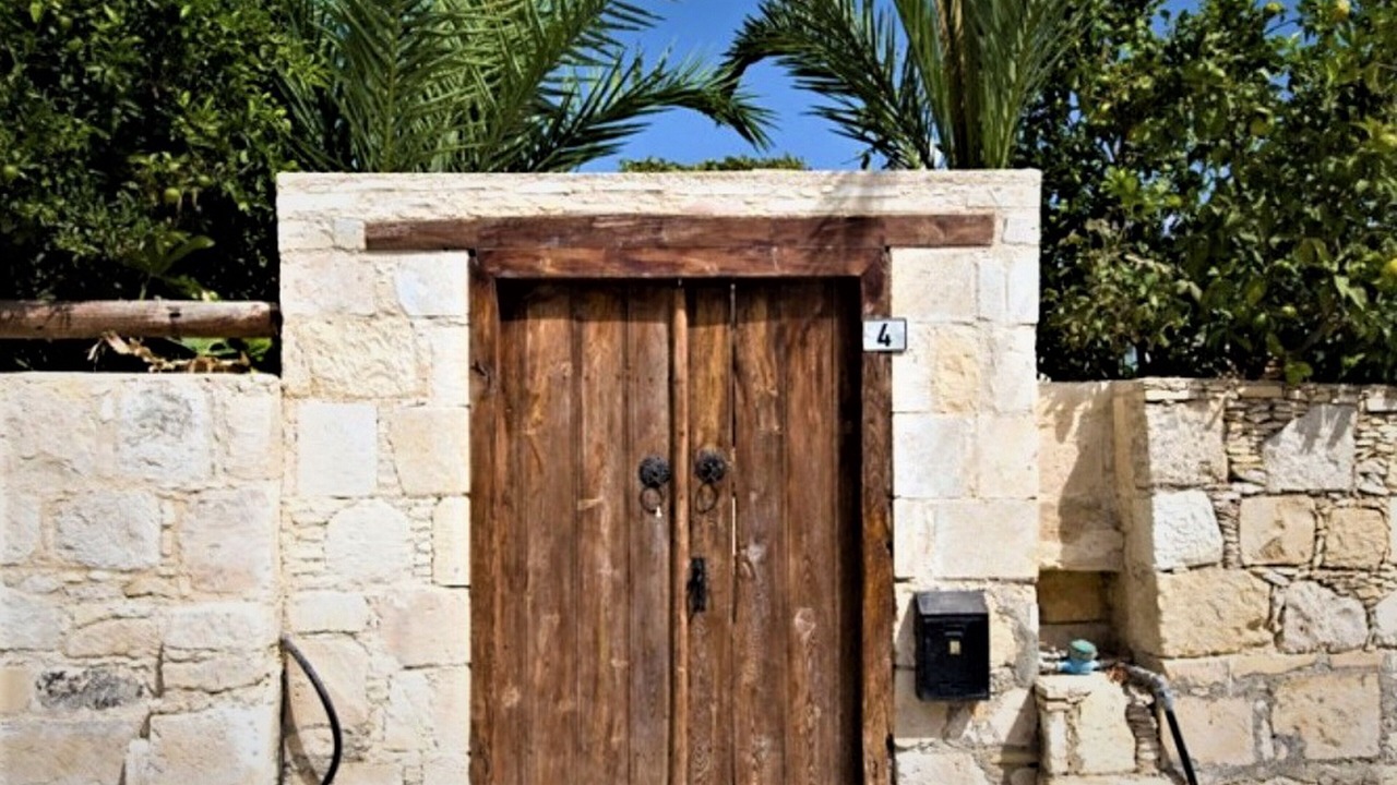 Photo of Outdoor in Peristerona