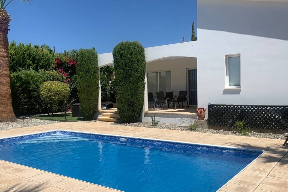 Photo of Outdoor in Pegeia