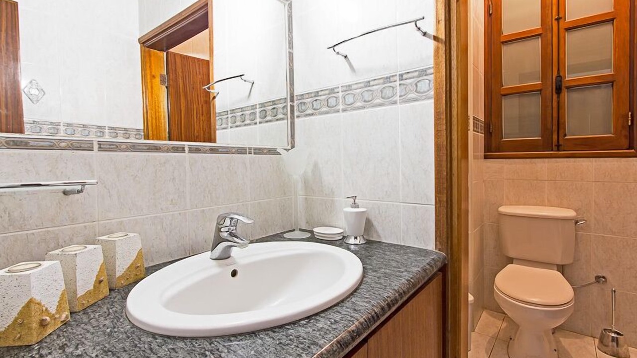 Photo of Bathroom in Peristerona