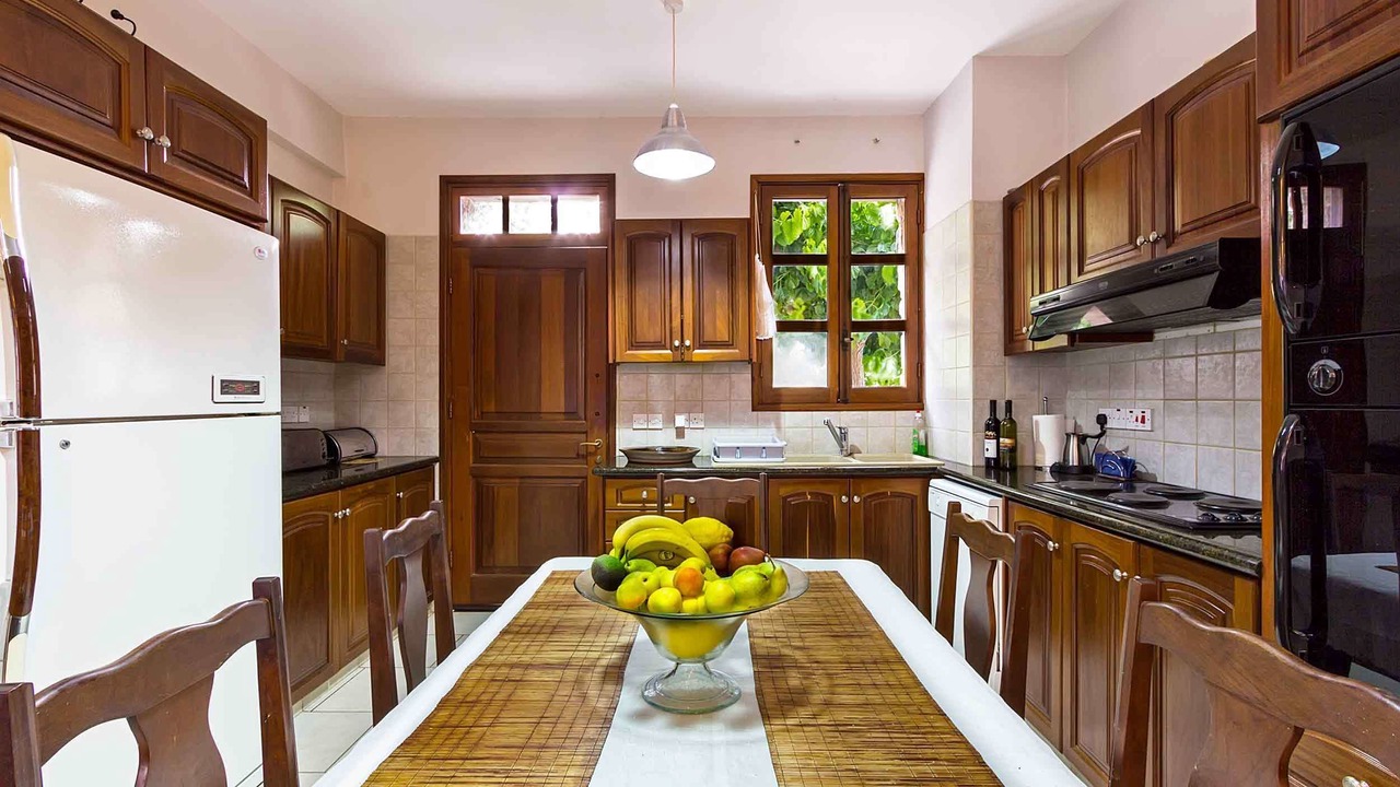 Photo of Kitchen in Peristerona