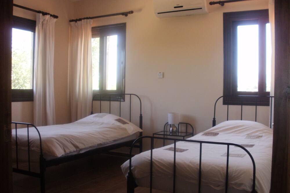 Photo of Bedroom in Letymvou