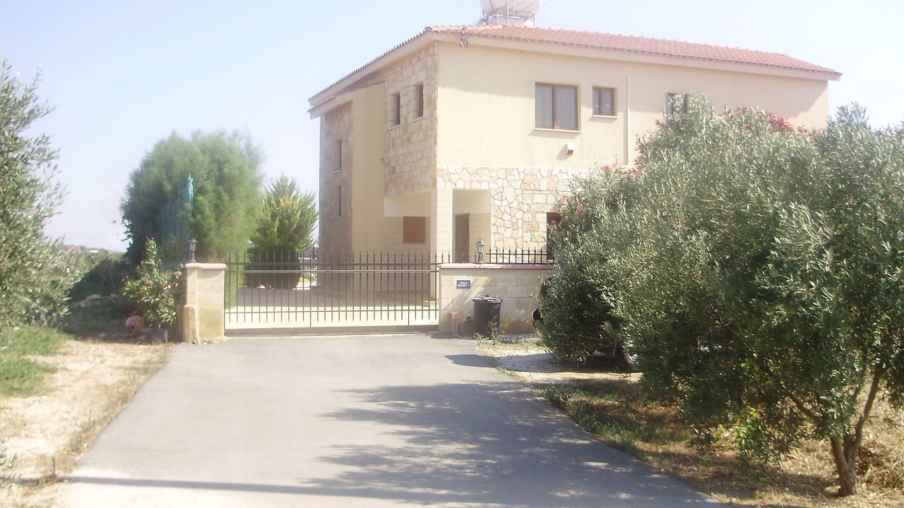 Photo of Buildings in Kathikas