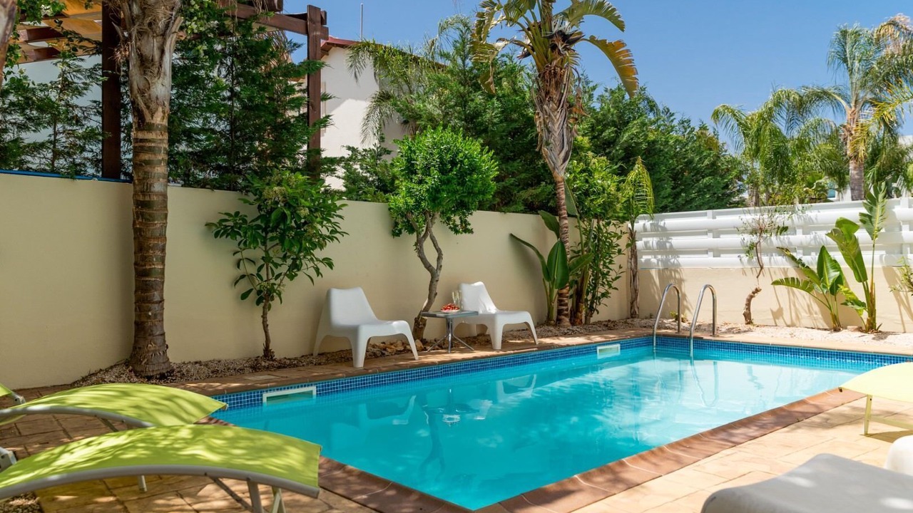 Photo of Outdoor in Pernera