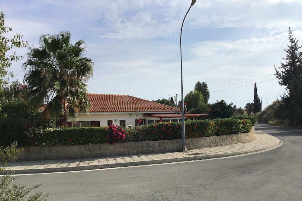 Photo of Outdoor in Pissouri