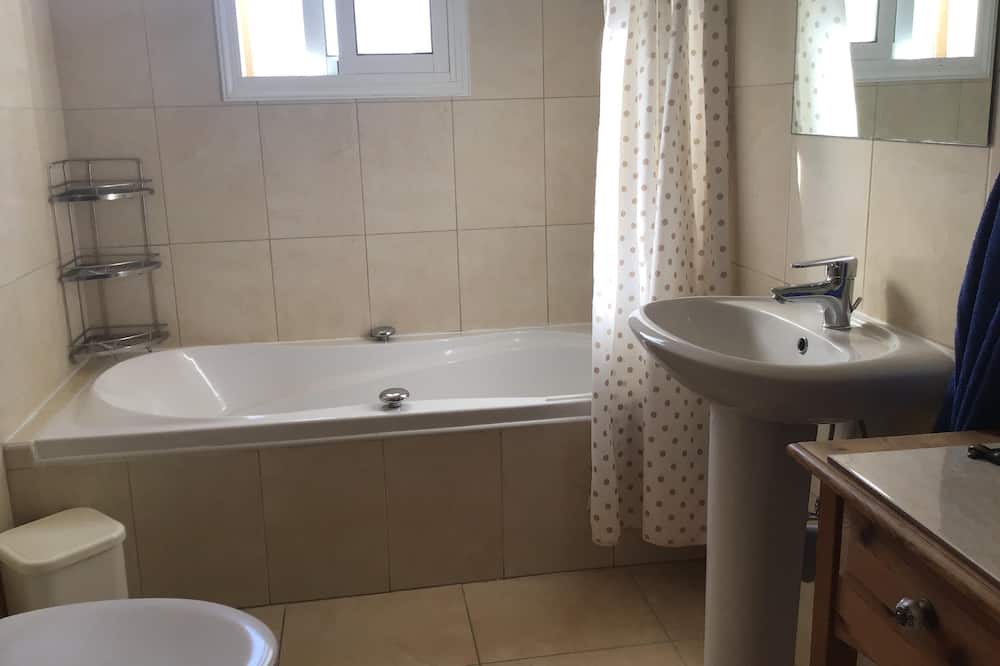 Photo of Bathroom in Pissouri
