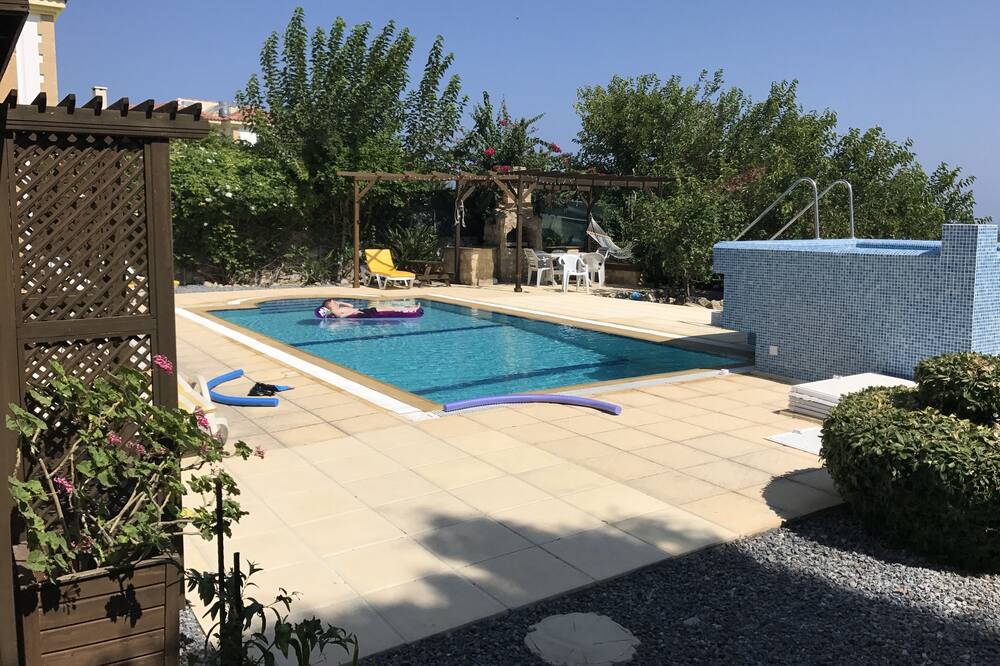 Photo of Outdoor in Karsiyaka