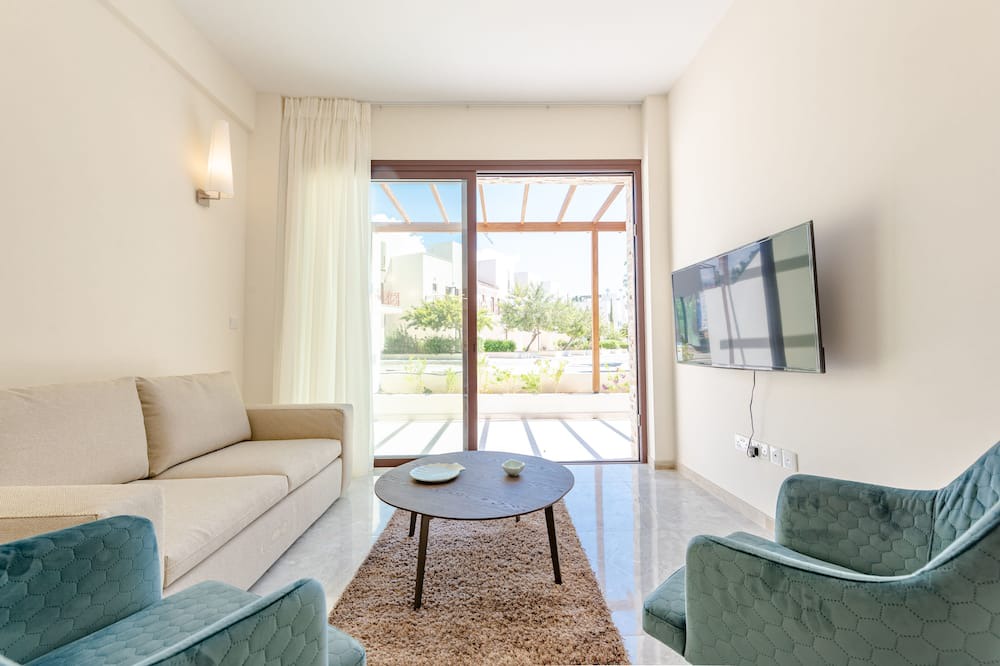 Photo of Livingroom in Mouttagiaka