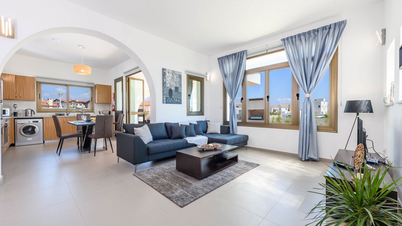 Photo of Livingroom in Ayia Thekla