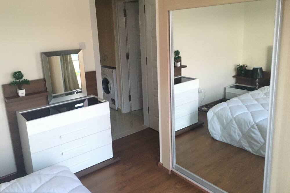 Photo of Bedroom in Ayios Dhometios