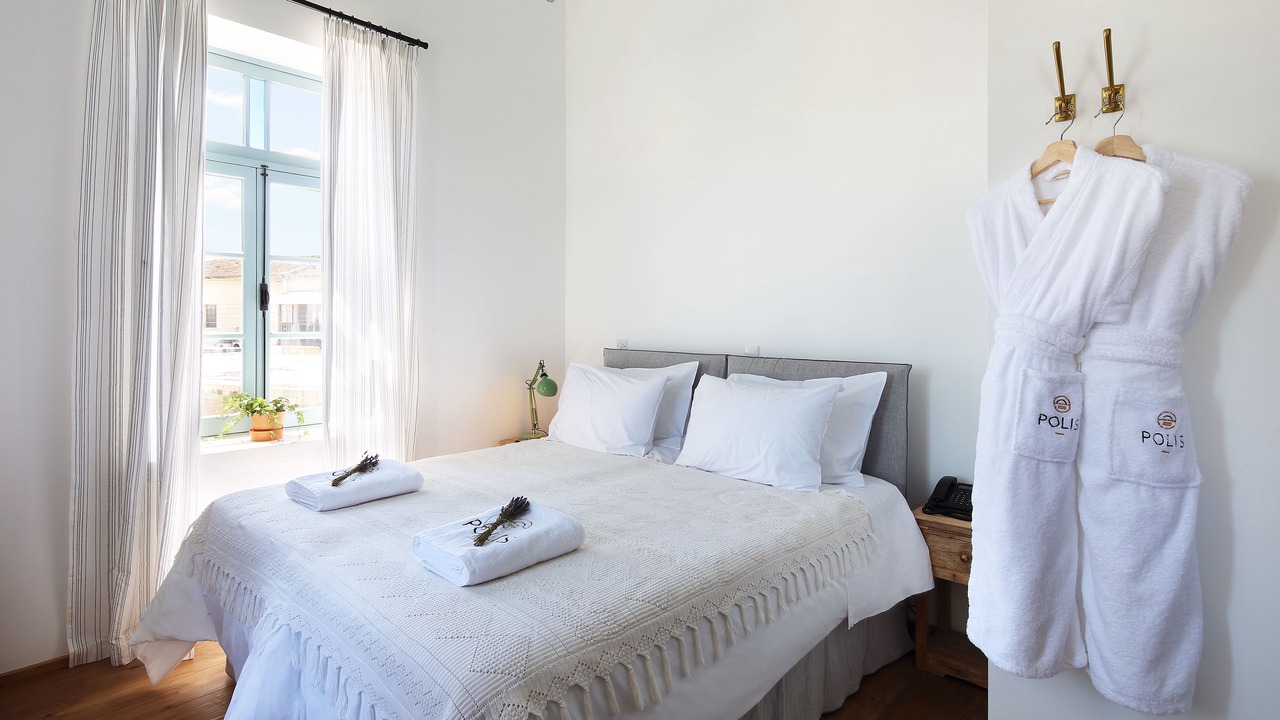 Photo of Bedroom in Polis