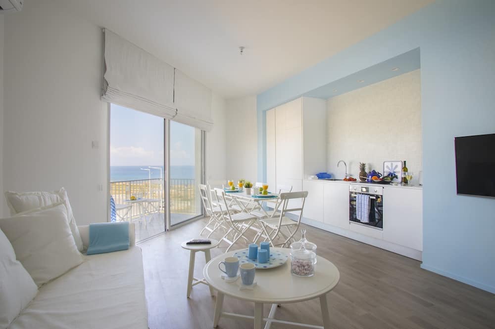 Photo of Livingroom in Pernera