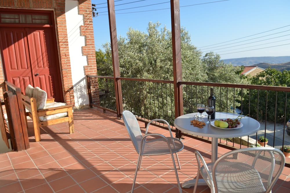 Photo of Patio Balcony in Vouni