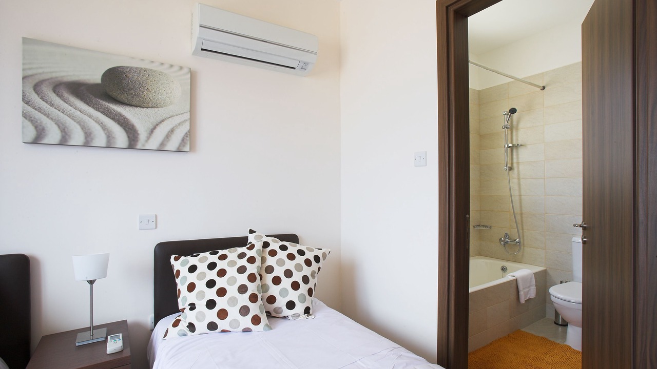 Photo of Bedroom in Chlorakas