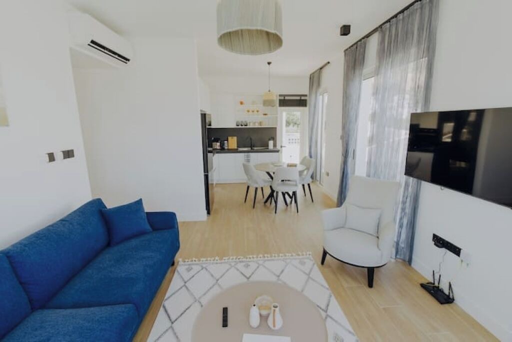 Photo of Livingroom in Karavas