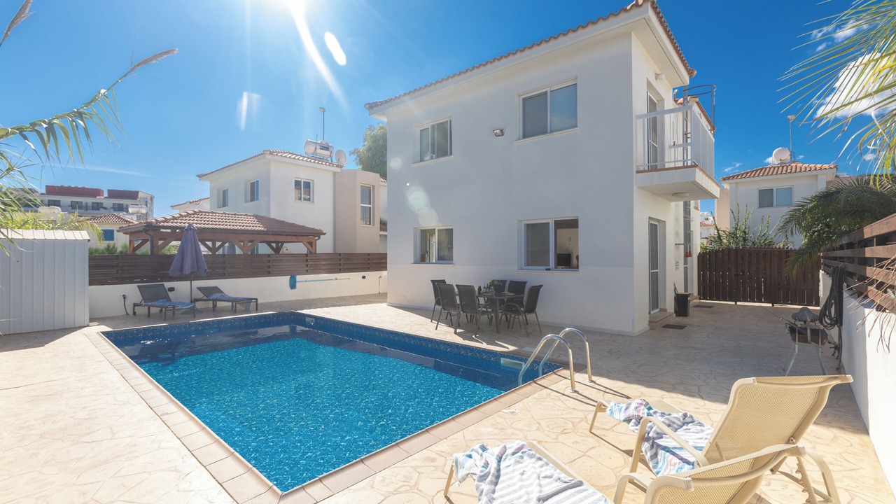 Photo of Outdoor in Pernera