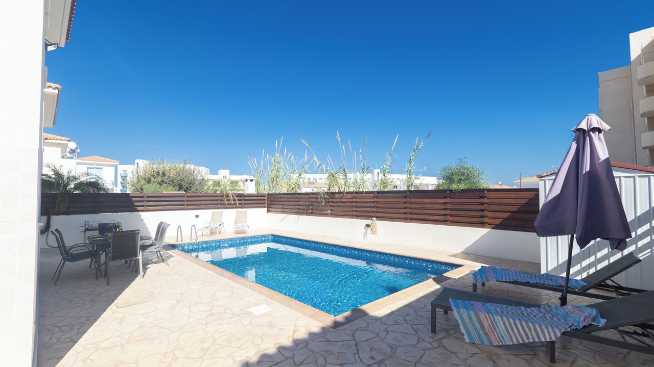 Photo of Outdoor in Pernera