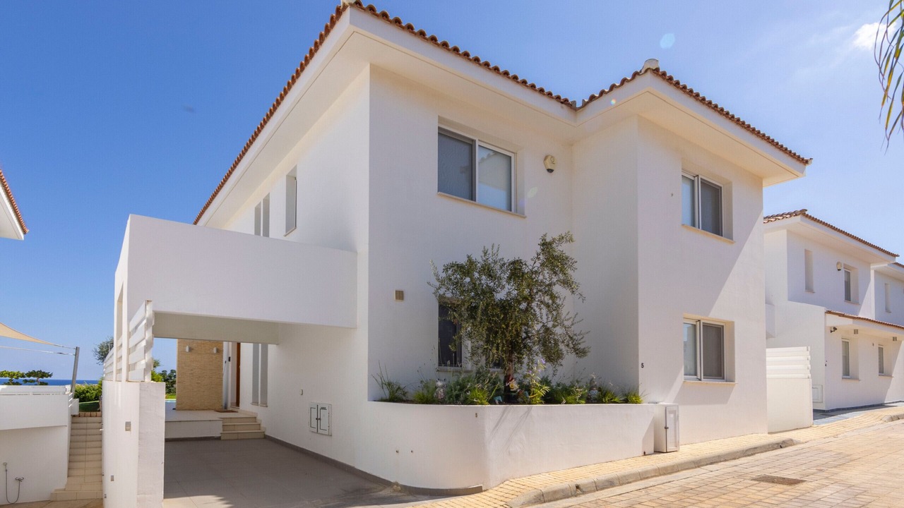 Photo of Outdoor in Pernera
