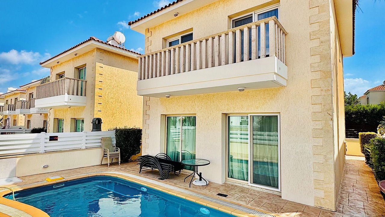 Photo of Outdoor in Pernera