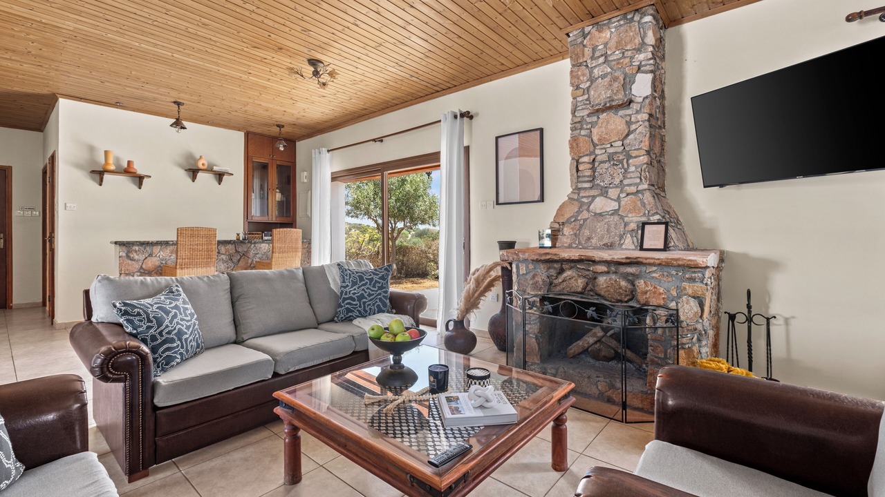 Photo of Livingroom in Pissouri
