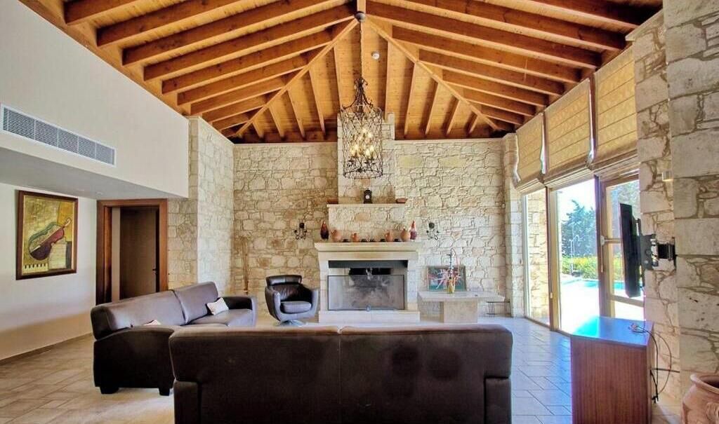 Photo of Livingroom in Pano Arodhes