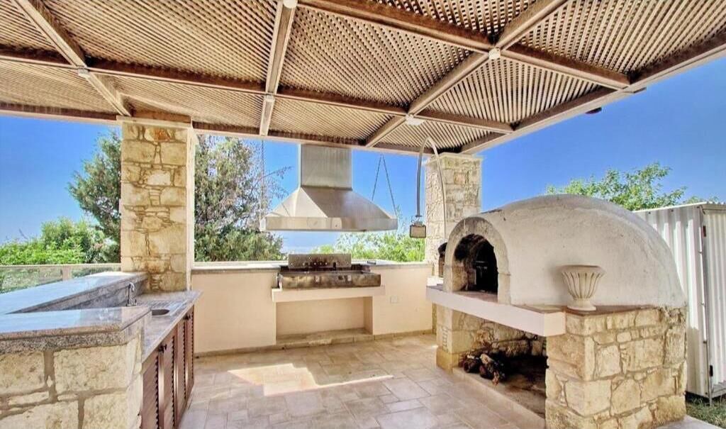 Photo of Outdoor in Pano Arodhes