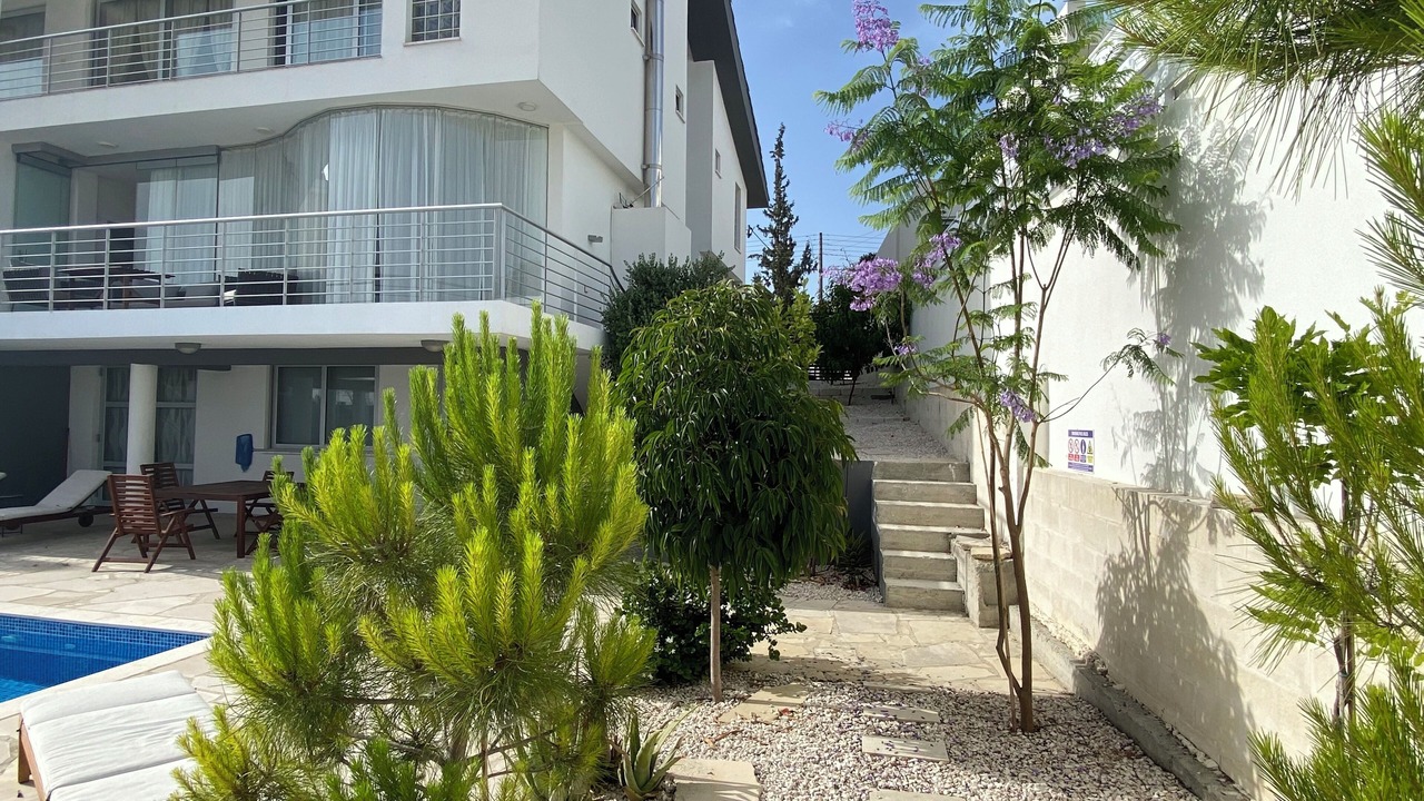 Photo of Outdoor in Aradippou