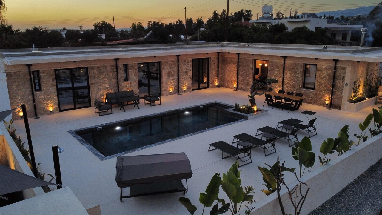 Photo of Outdoor in Emba