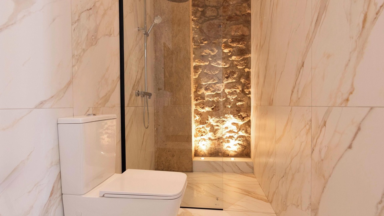 Photo of Bathroom in Emba