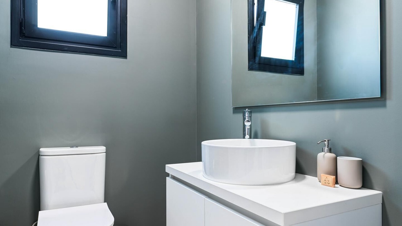 Photo of Bathroom in Vasa Koilaniou