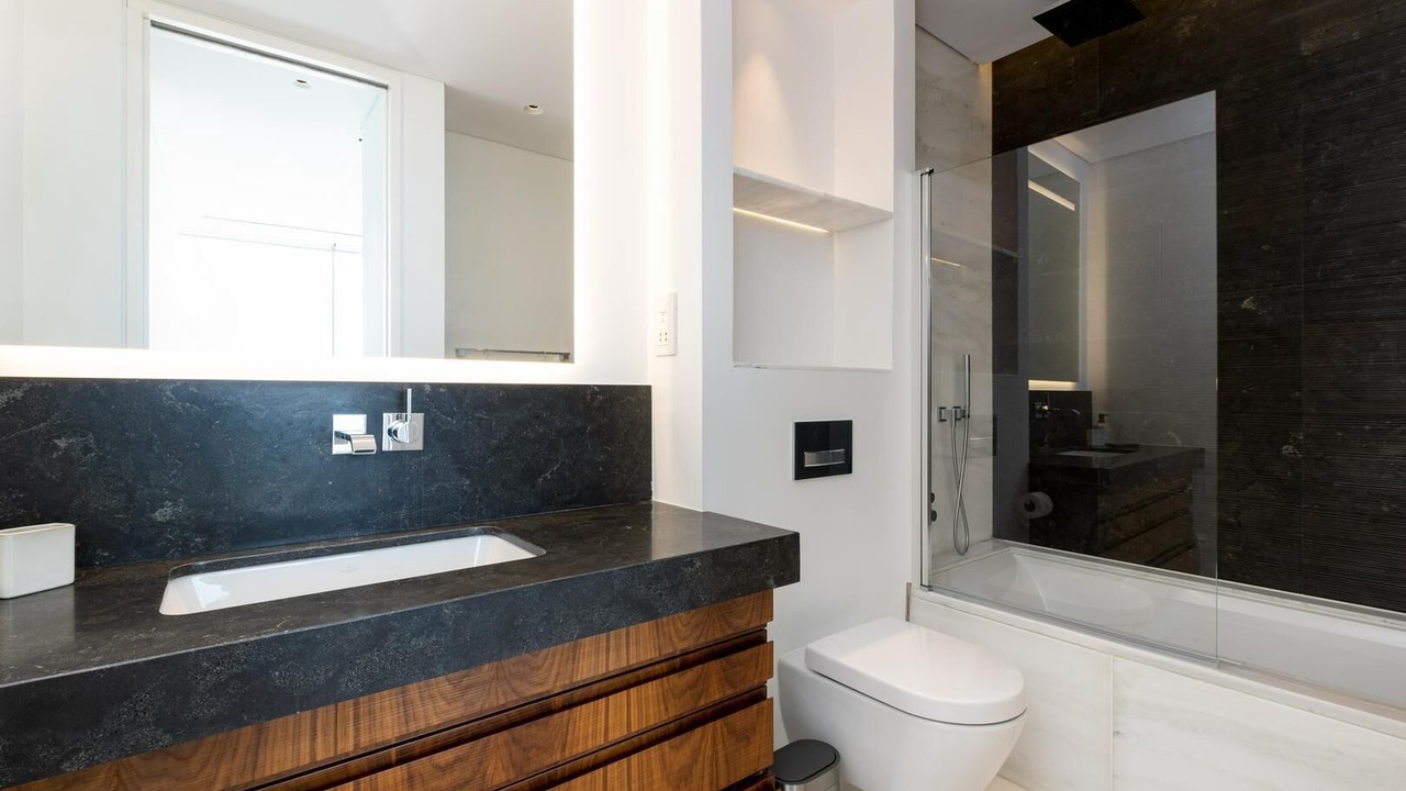 Photo of Bathroom in Neapolis