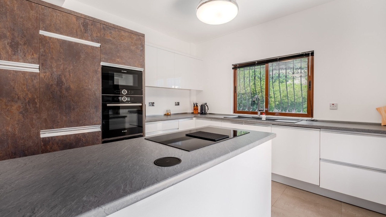 Photo of Kitchen in Kyrenia District