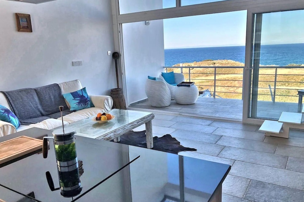 Photo of Livingroom in Bahceli