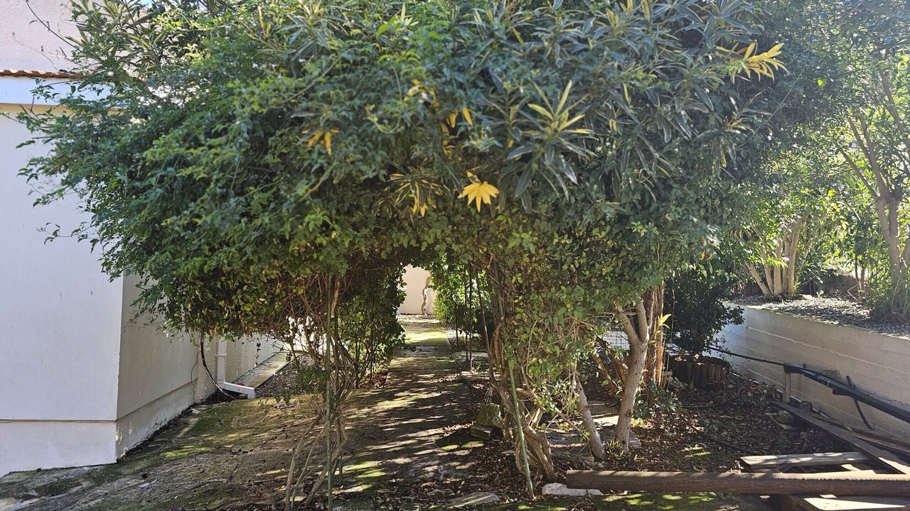Photo of Outdoor in Droushia