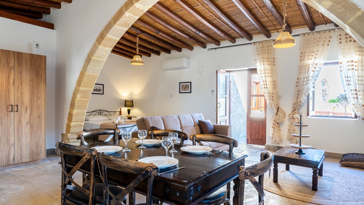 Photo of Bedroom in Giolou
