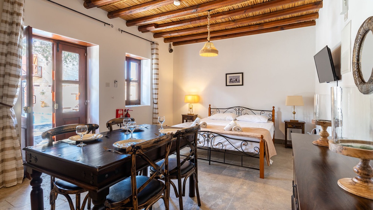Photo of Bedroom in Giolou