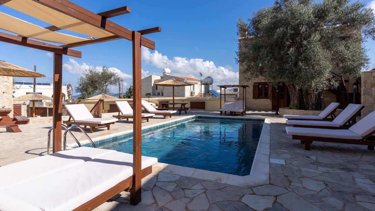 Photo of Outdoor in Giolou