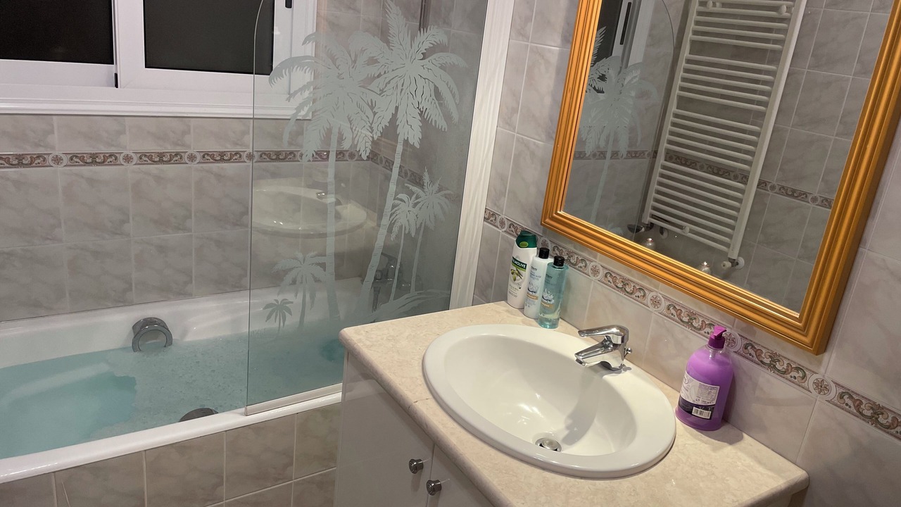 Photo of Bathroom in Letymvou