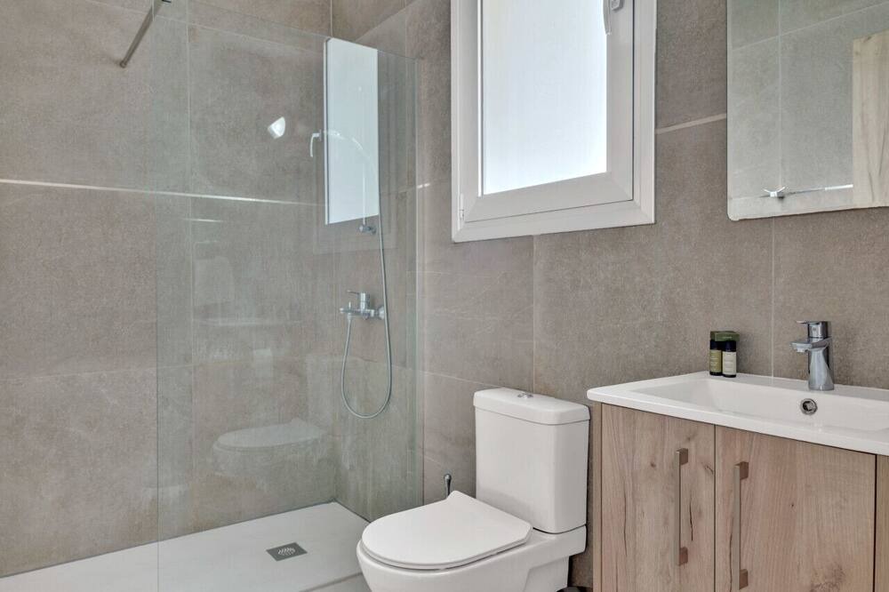 Photo of Bathroom in Strovolos