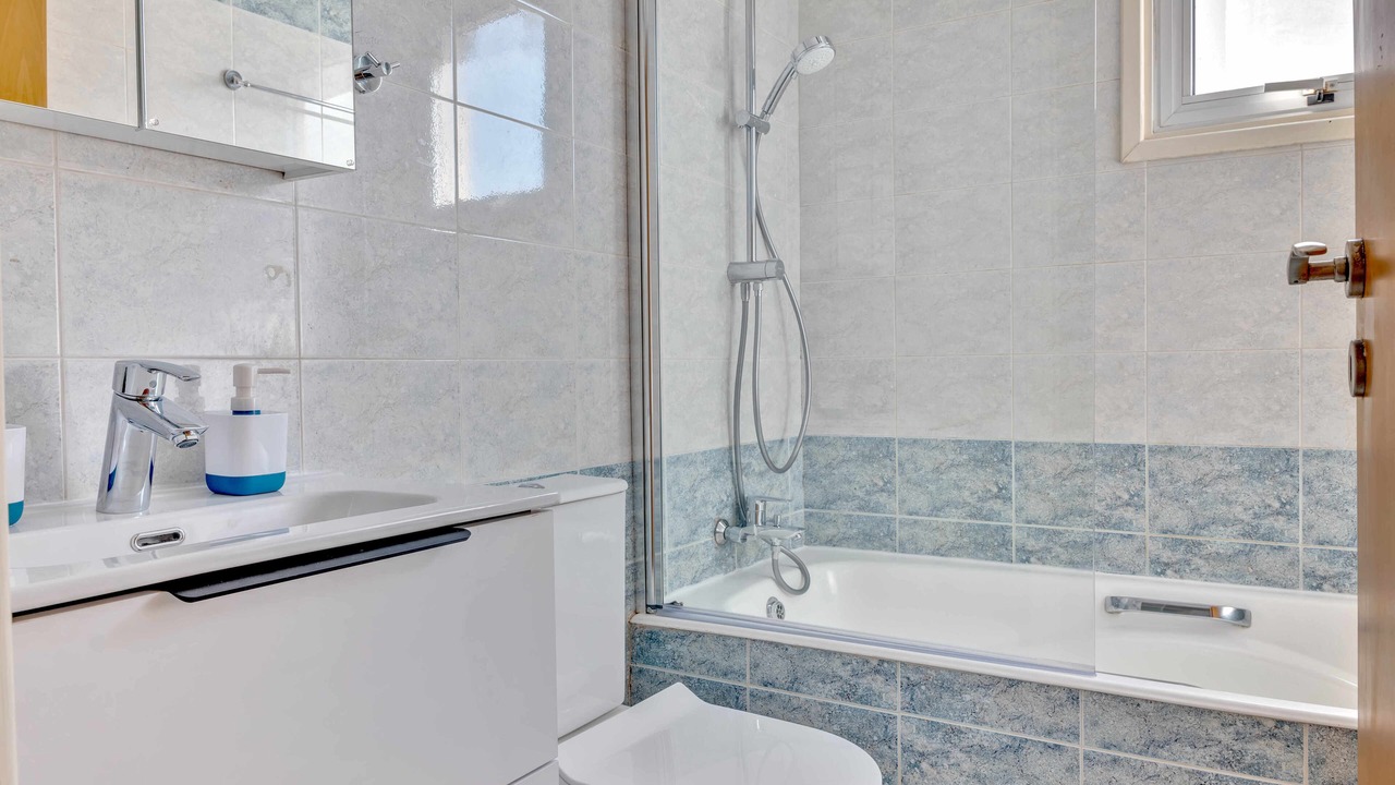Photo of Bathroom in Strovolos