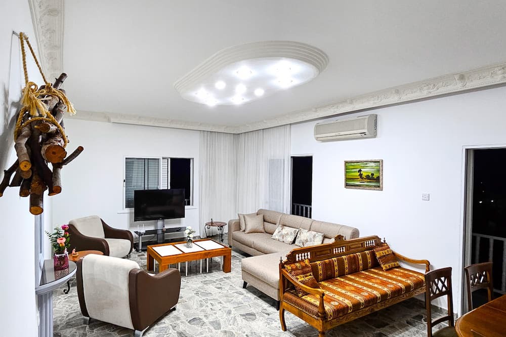 Photo of Livingroom in Karavas