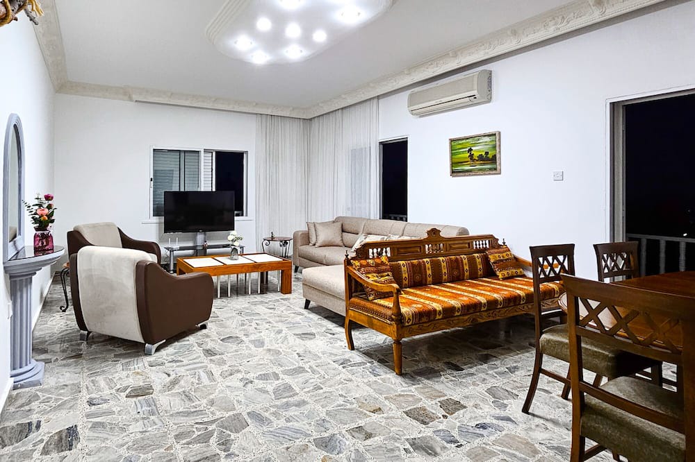 Photo of Bedroom in Karavas