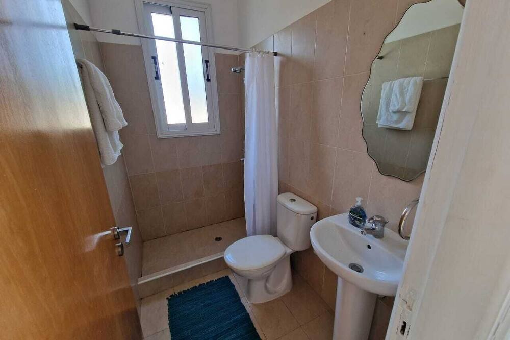 Photo of Bathroom in Mandria