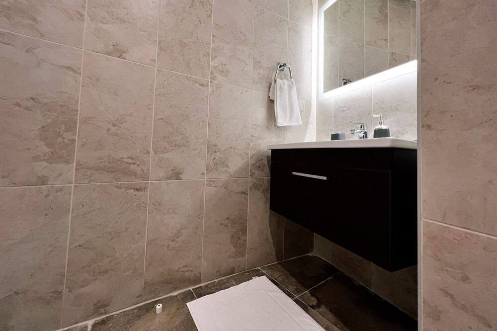 Photo of Bathroom in Zeytinlik