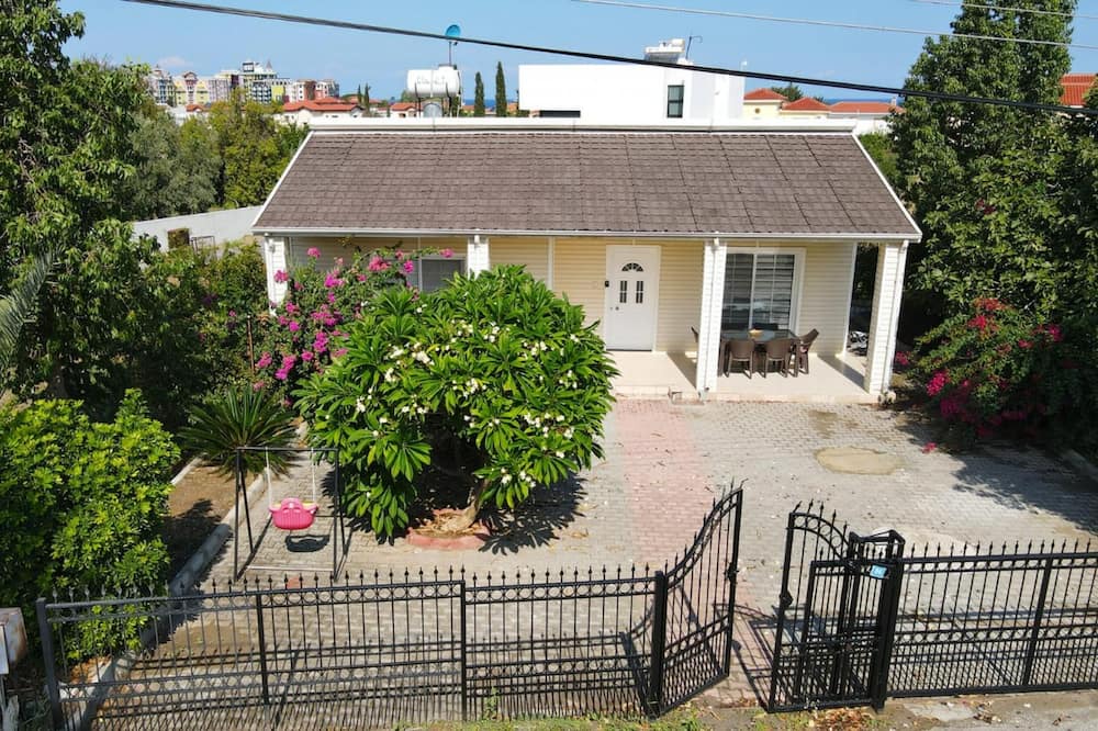 Photo of Outdoor in Karavas
