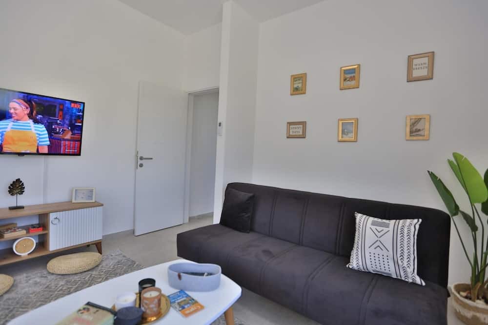 Photo of Livingroom in Kyrenia District
