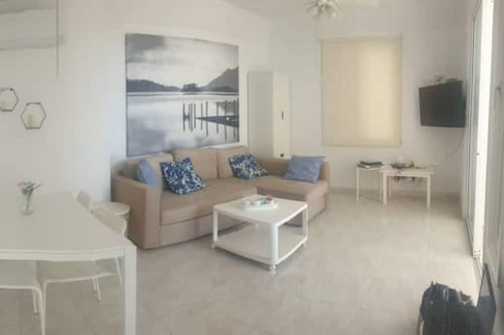 Photo of Livingroom in Pyla