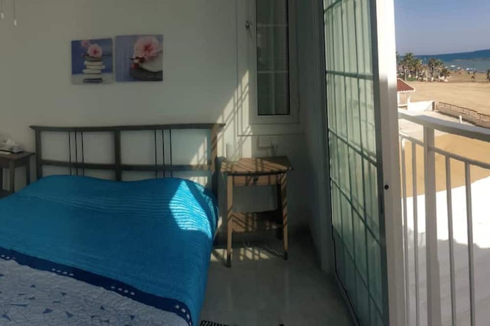 Photo of Others in Pyla
