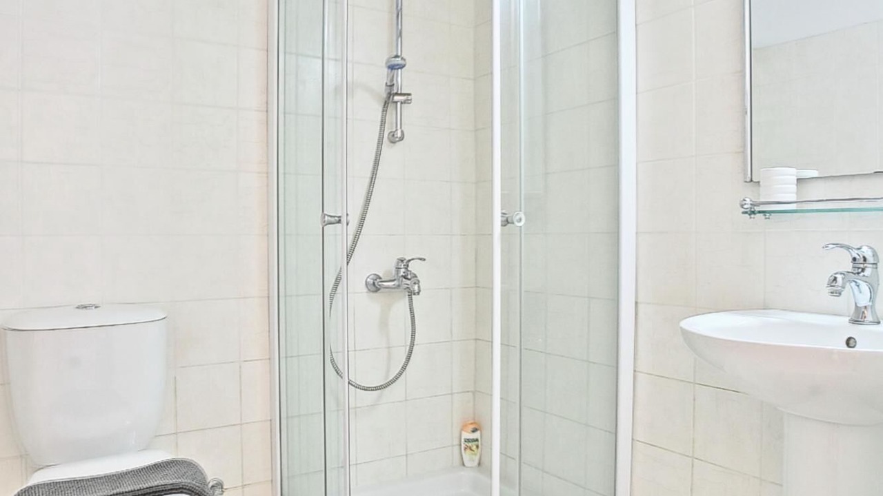Photo of Bathroom in Droushia